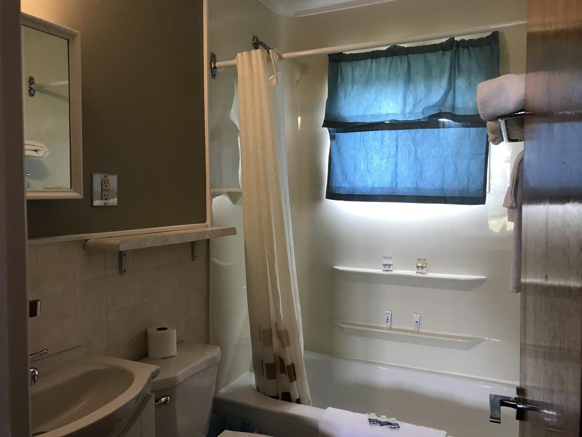 Anchor Motel And Suites Bedeque Экстерьер фото