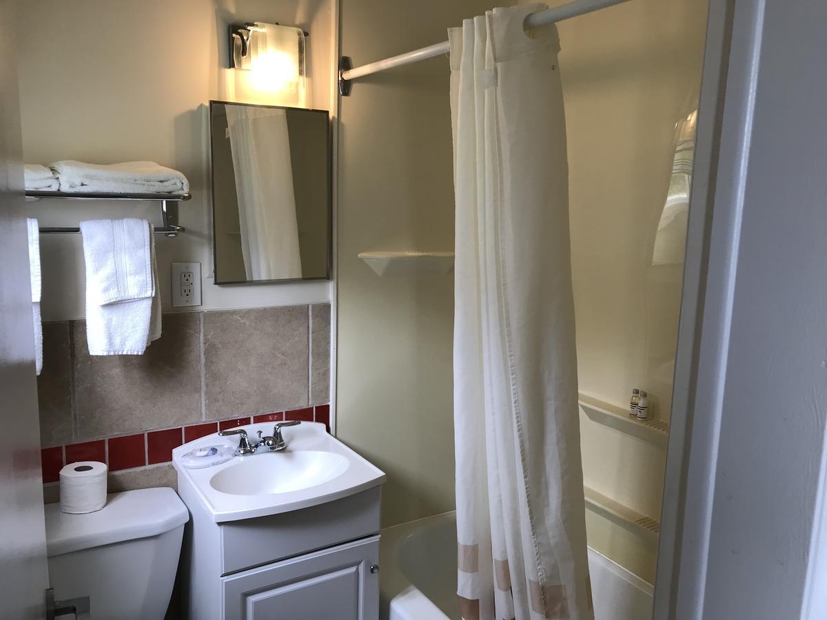 Anchor Motel And Suites Bedeque Экстерьер фото